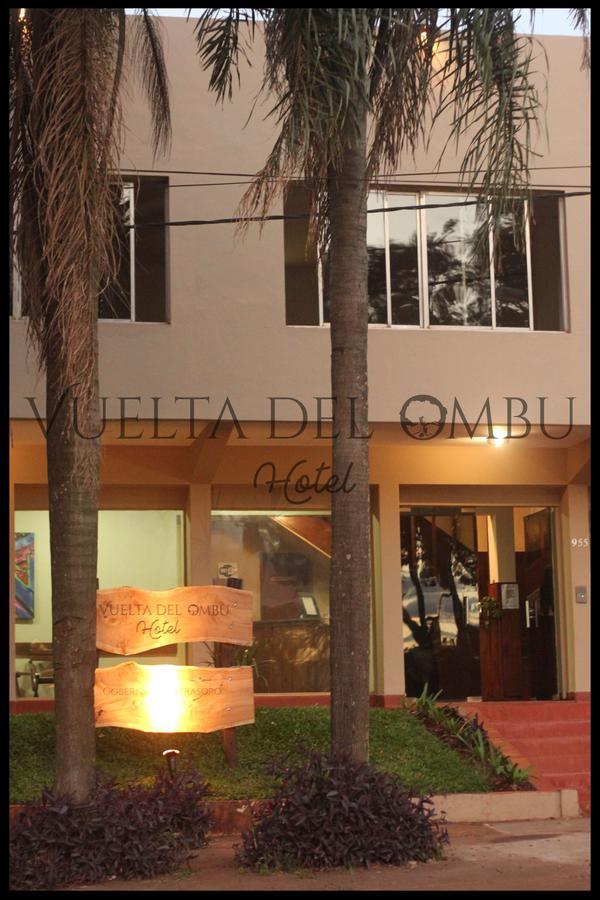 Hotel Vuelta Del Ombu Gobernador Virasora Eksteriør bilde